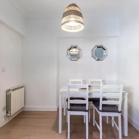 Apartamento Amplio Y Cómodo En Basurto *